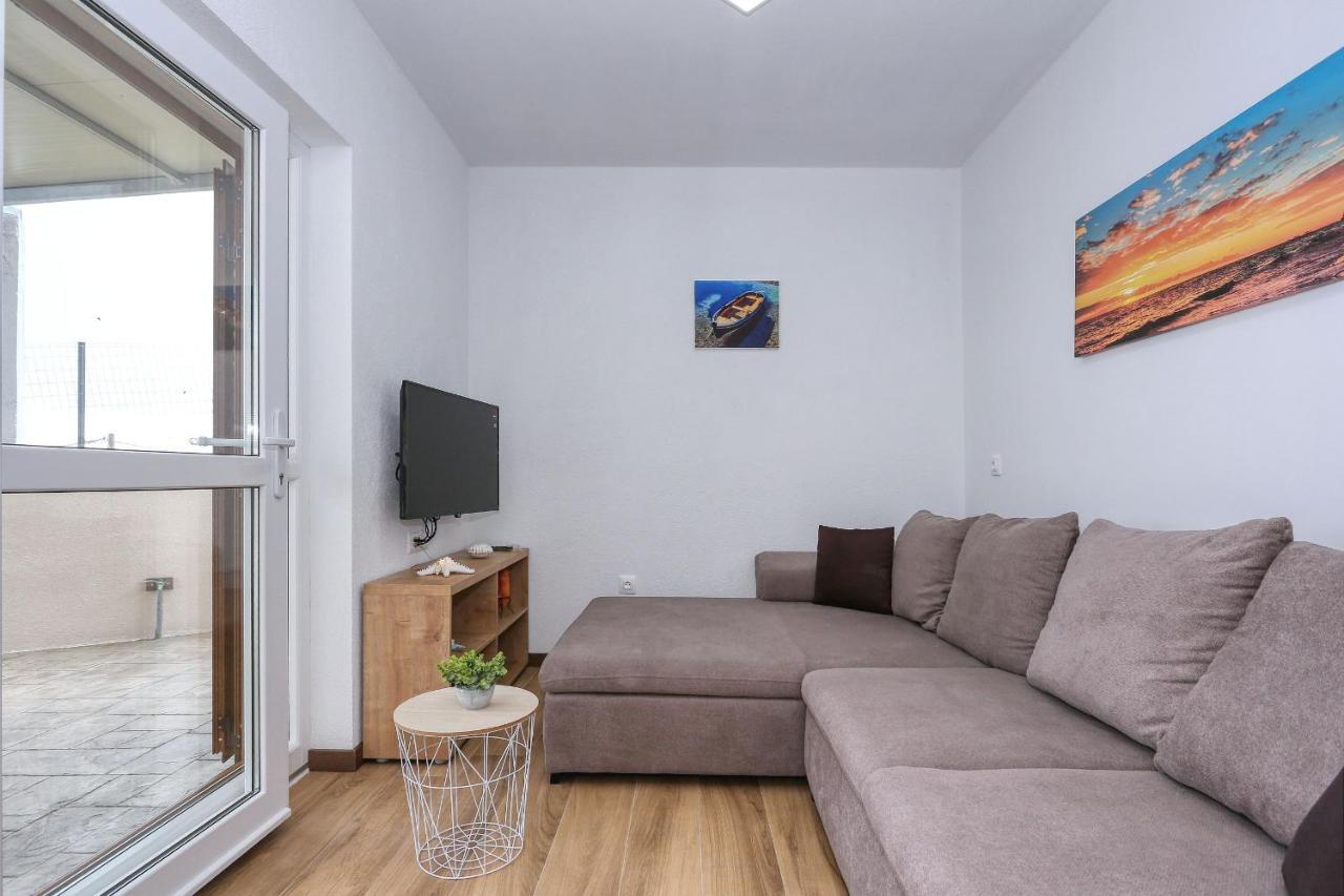 Apartments Poljak Ртина Экстерьер фото